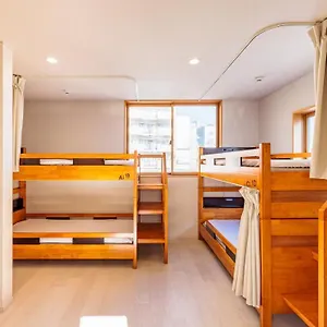 the-gate-hostel-shonan.kanagawa-hotels.com/